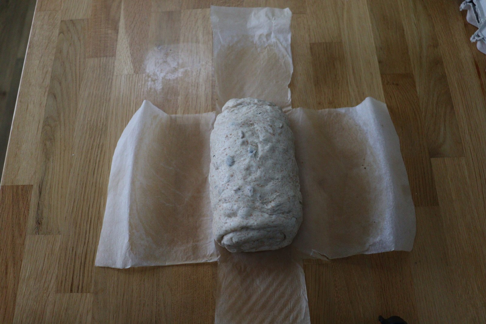 Place on pullman tin liner